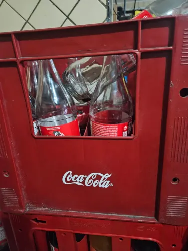 Caixa  de ls coca cola 