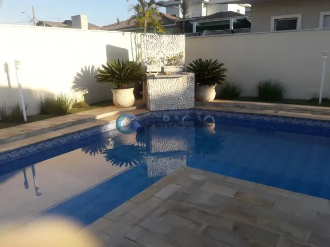 Casa à venda no condomínio Villas de Santana com 4 quartos sendo 4 suítes - 840 m² de terr