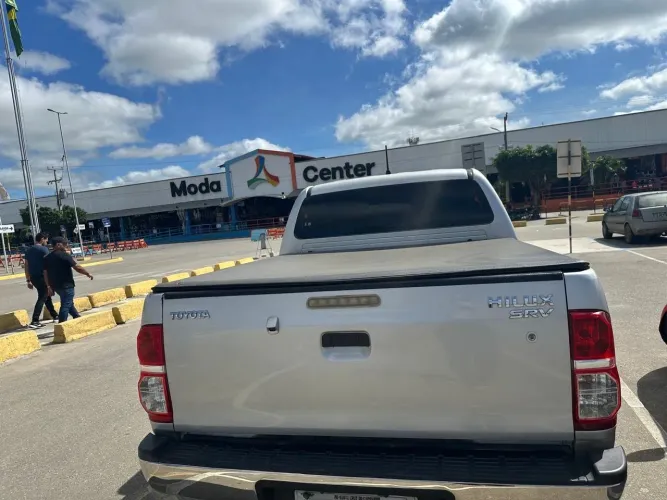 Toyota Hilux CD SRV 4X4 2.7 Flex 16V Aut. 2012