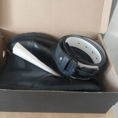 Botas modelo Chelsea 42º couro legítimo