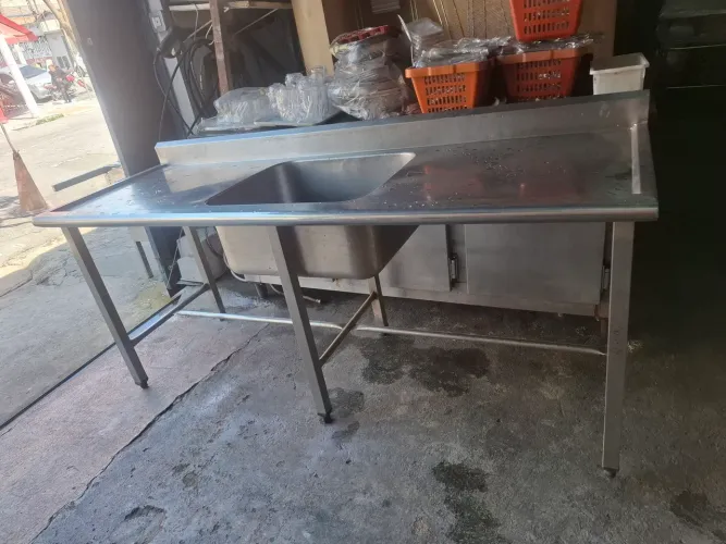 Pia aço inox
