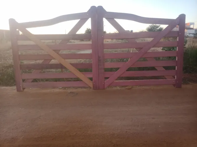 Porteira para chácaras e fazendas