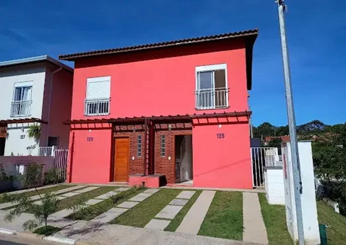 Casa com 2 dormitórios à venda, 59 m² por R$ 330.000,00 - Los Álamos - Vargem Grande Pauli