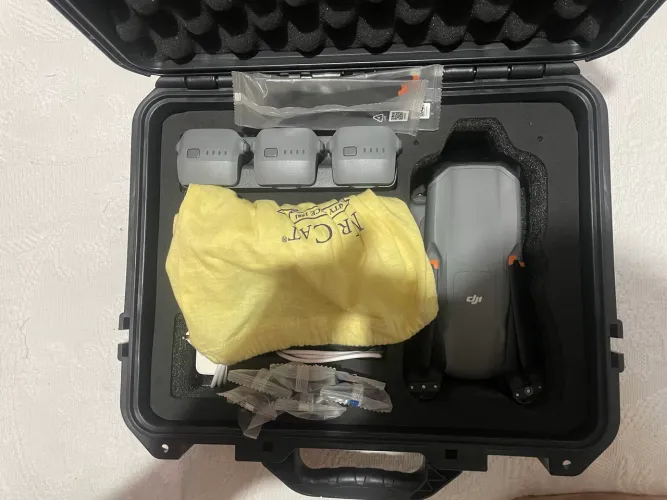Drone DJI AIR 3 Combo FlyMore -novo