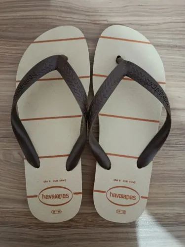 Chinelo Havaianas Color Essential Areia 39-40