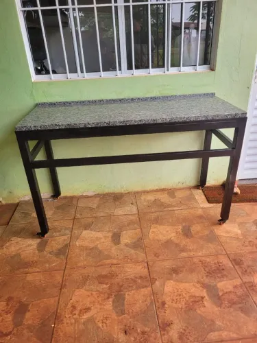 Suporte para mesa, bancada a partir de 550 reais chama no WhatsApp e faz seu orçamento.