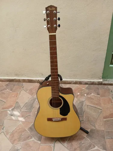 Violão Fender