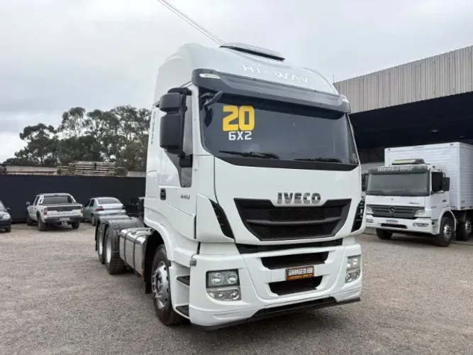 Iveco Stralis Hi Way 440, Automático, 2020.