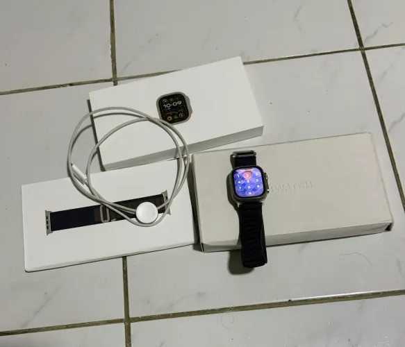 Apple Watch Ultra 2 49 mm