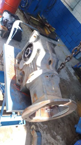 Manutenção em redutores,bombas helicoidal, motobombas, motor