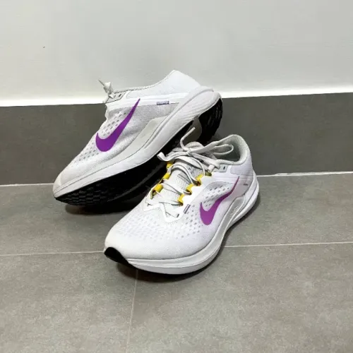 Tênis Nike Winflo 10