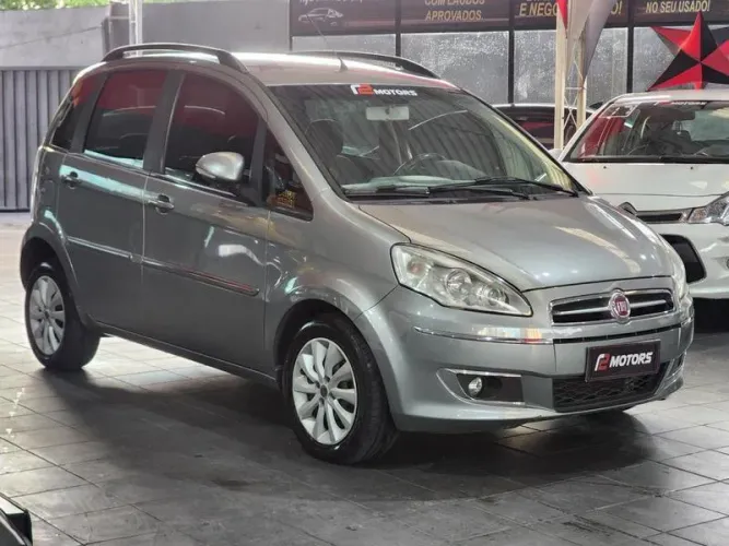 Fiat Idea Essence 1.6 Flex 16V 5P 2015