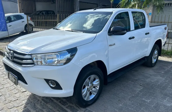 Toyota Hilux CD 4X4 2.8 Diesel Mec. 2020