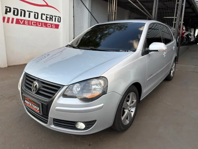 Volkswagen Polo Sportline 1.6 MI Total Flex 8V 5P 2011