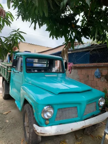 Ford F-75 4X4 2.3 1973
