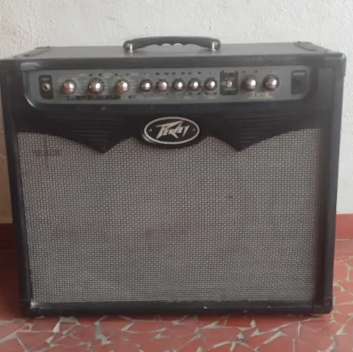 Amplificador Peavey Vypyr 75w - Usado | Ótimo Estado | Funcionando Perfeitamente
