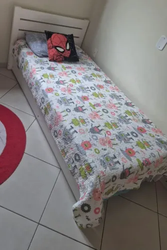 Cama Solteiro TokStok (Infantil) c/ colchão Ortobom Firme 22