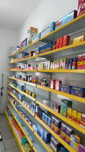 vendo plateleiras para comércio ou farmácias