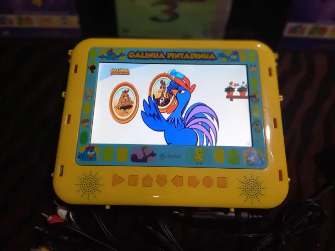 Dvd Tectoy K3400,Galinha Pintadinha.  Completo e conservado. 