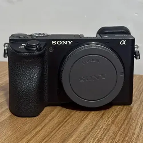 Câmera Sony Alfa A6500