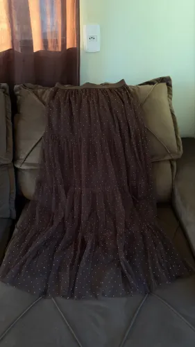 Saia de Tule Marrom com Brilho - Linda, Elegante e Nova