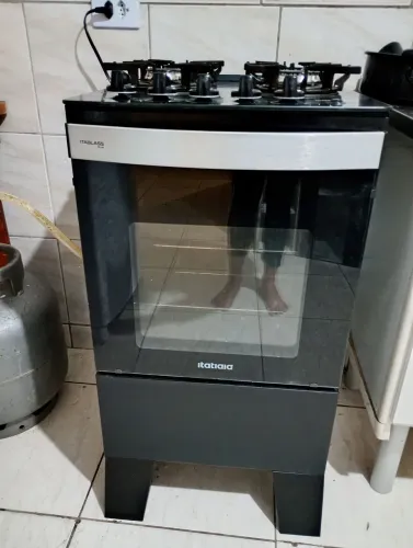 Fogão Itatiaia ItaGlass 4 Bocas Mesa de Vidro (Seminovo - 4 meses de uso)