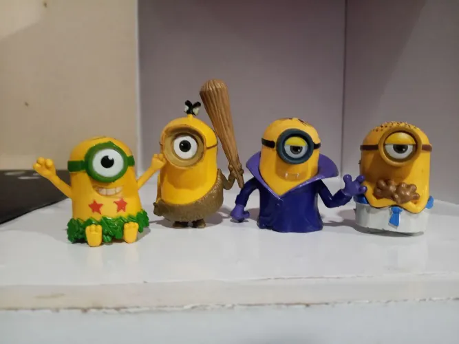 Lote 4 Mini Figuras Minions
