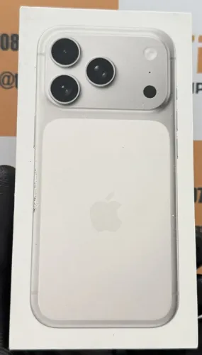 iPhone 17 Pro 256GB Branco Silver