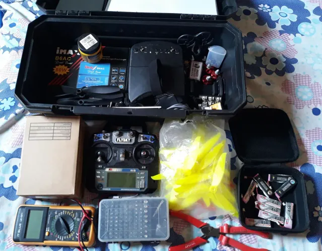 Kit drone