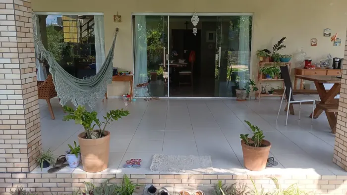 Vendo Casa em aldeia no condomínio quatro estações