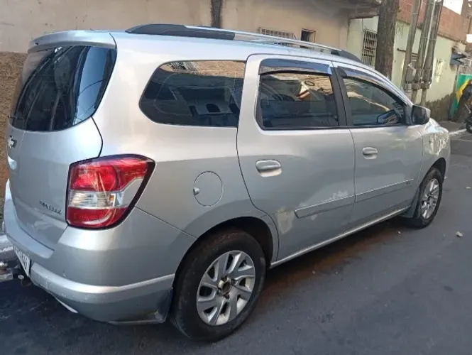 Chevrolet Spin LTZ 1.8 8V Econo.flex 5P Aut. 2013