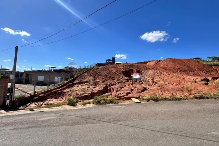 Terreno de 1.000 m² no Recanto do Sol, Pinhalzinho - SP