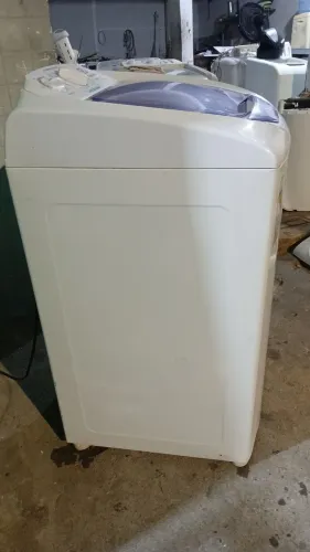 Vendo uma excelente máquina Electrolux 8 kilos