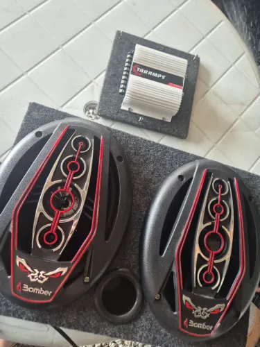 Caixinha pequena 69, Bicho Papão bomber 350w e modulo taramps ts400x4ber 350w
