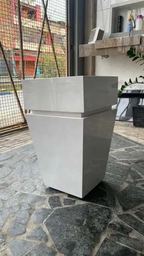 Vazo de plantas - Feito de porcelanato - design único