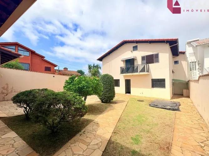 Casa com 4 dormitórios para alugar, 343 m² por R$ 5.900,00/mês - Altavile - Pouso Alegre/M