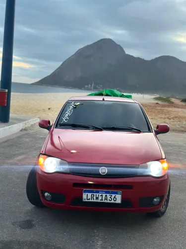 Fiat Palio HLX 1.8 MPI Flex 8V 4P 2005