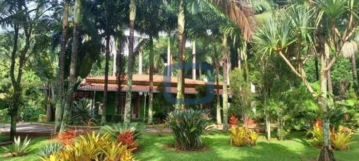 Chácara com 3 dormitórios à venda, 7000 m² por R$ 2.300.000,00 - dos Costas - Lindóia/SP