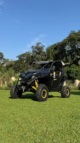 UTV quadriciclo Can-Am Maverick X2 1000R