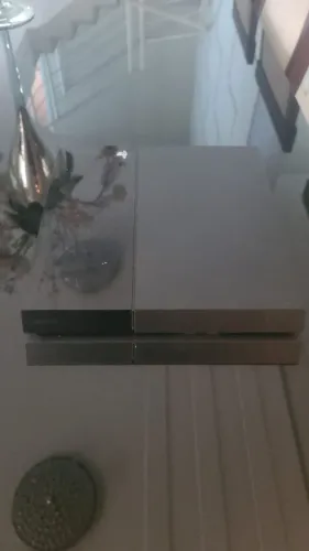 Vendo um ps4