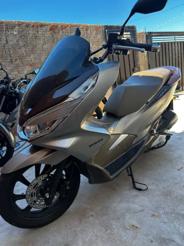 Pcx 150 deluxe 2022