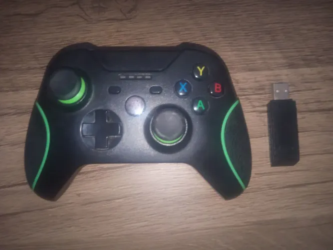 Controle paralelo de XBOX one e PC