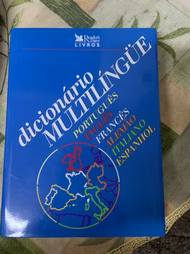 Vendo dicionário capa dura com 6 línguas . Muito prático 