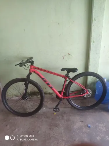 Bicicleta aro 29 1000R$ a negociar