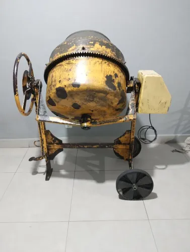 Betoneira Menegotti 150 L entrego ler anúncio