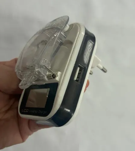 Carregador de bateria usb  celular antigo