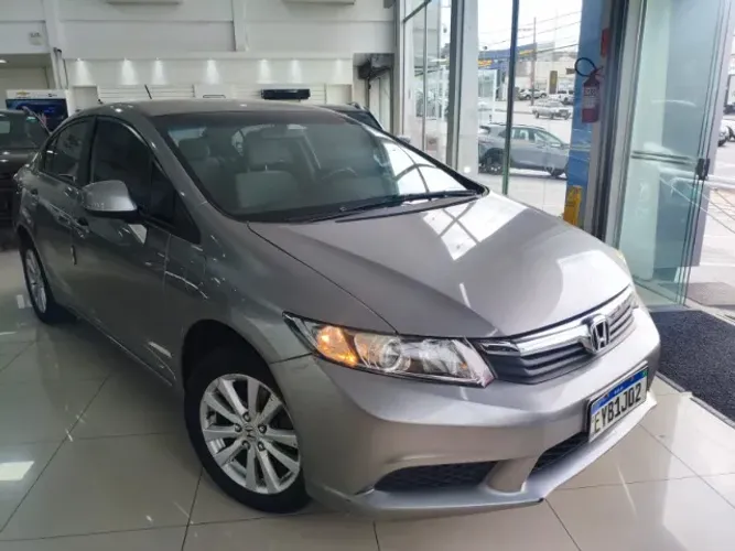 Honda Civic Sedan LXS 1.8/1.8 Flex 16V Mec. 4P 2014