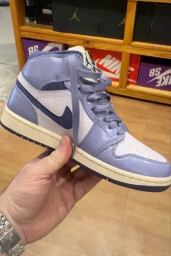 Nike Air Jordan tam 36