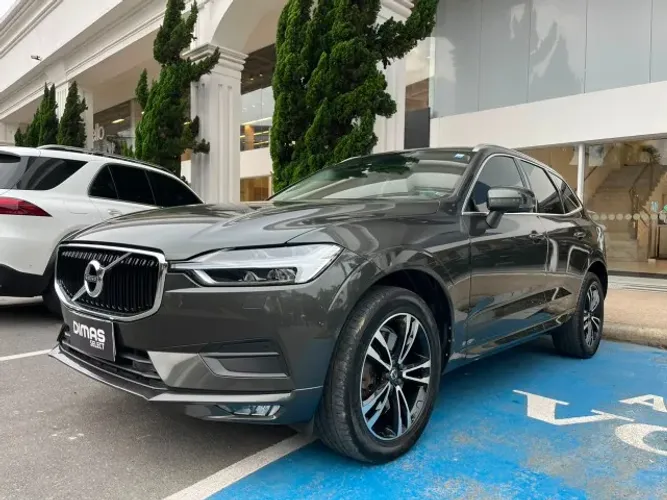 Volvo XC-60 XC 60 D-5 Momentum 2.0 AWD Diesel 5P 2019
