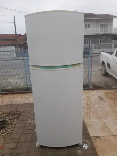 ? VENDOO ÓTIMA GELADEIRA CÔNSUL DUPLEX DE GELO SECO TOP 400L COM GARANTIA?